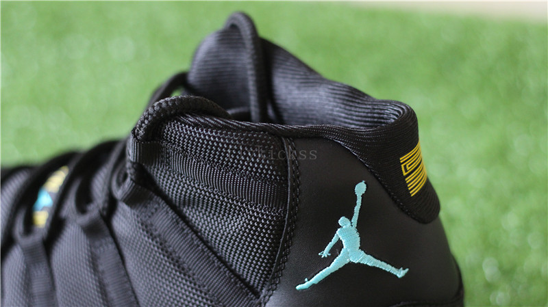 Air Jordan 11 Retro Gamma Blue